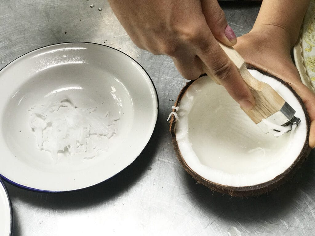 Sådan åbner du en kokosnød