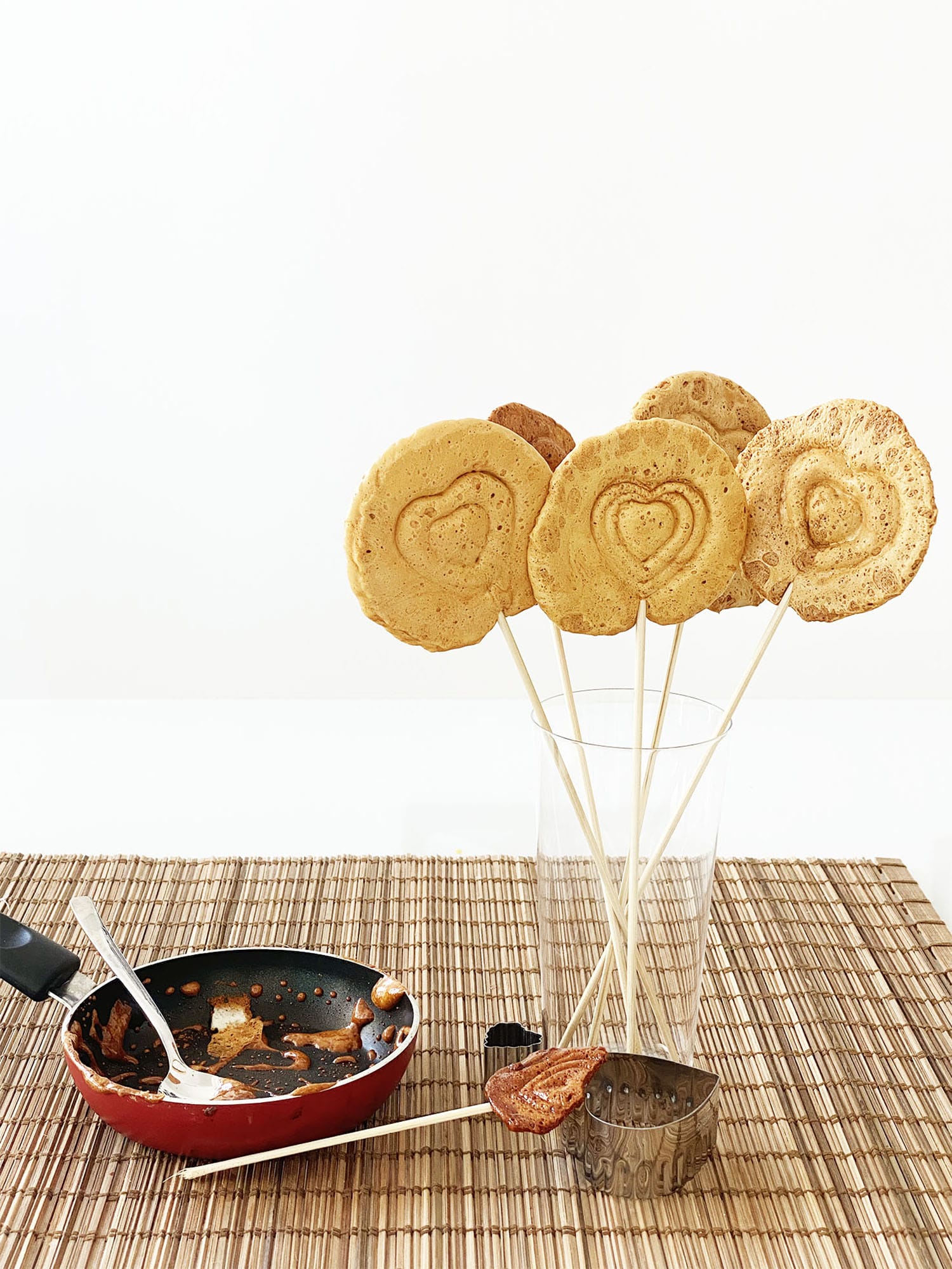 Opskrift: Dalgona – Koreansk slik
