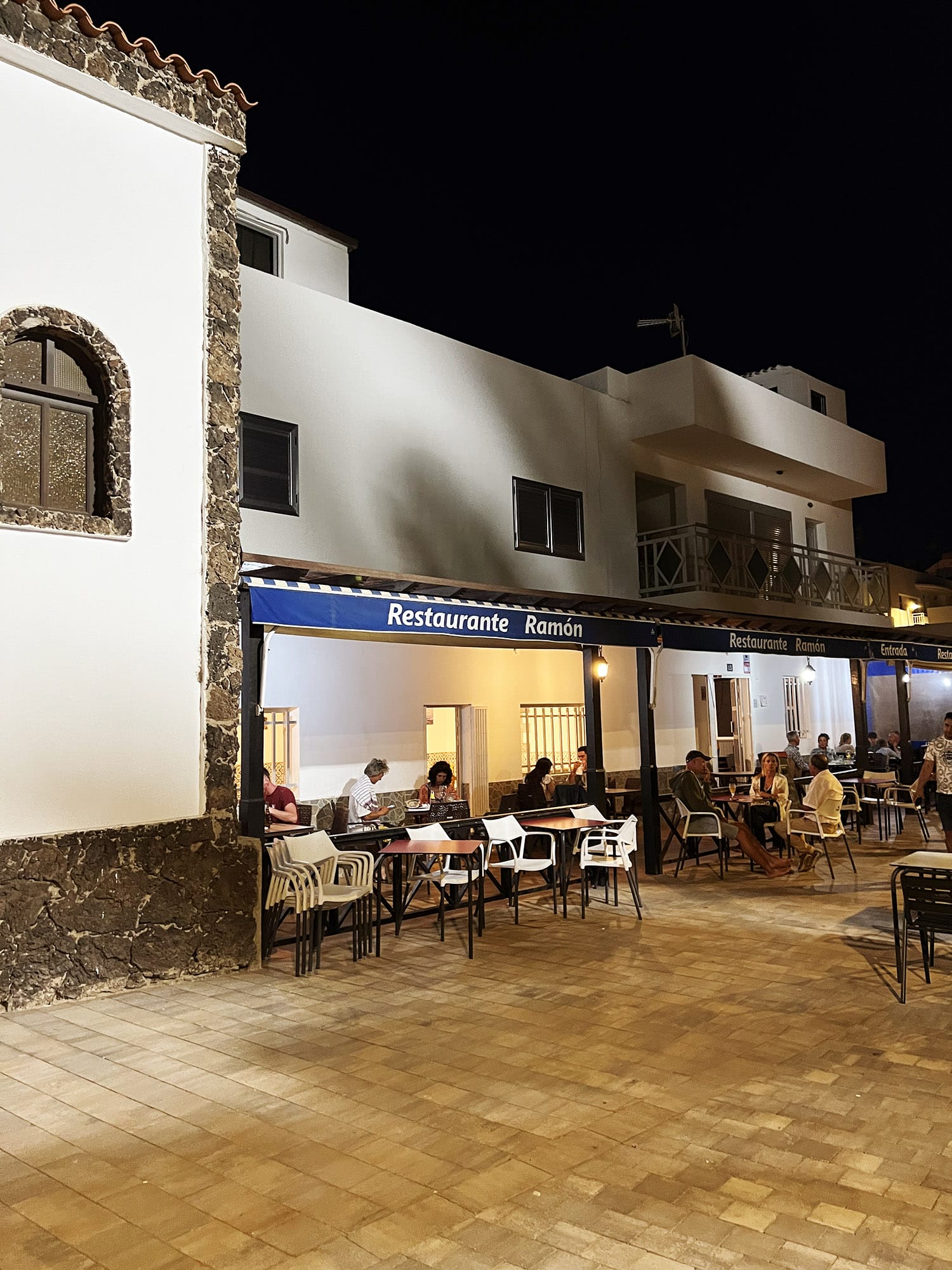 Fuerteventura: Restaurante Ramón - Hyggelig restaurant i La Lajita