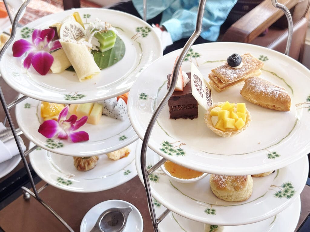 Phnom Penh: Afternoon Tea på Elephant Bar - Raffles Hotel Le Royal