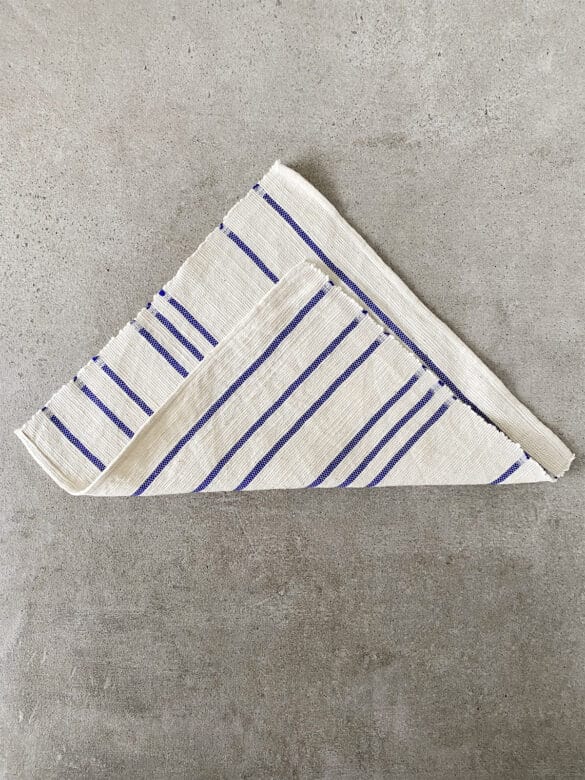 Sådan folder du et minihåndklæde (oshibori)