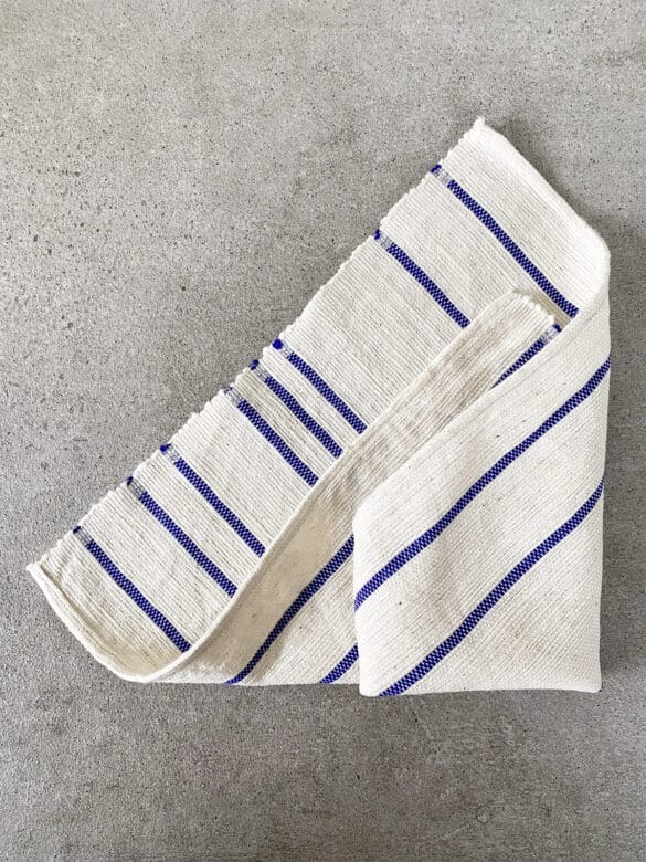 Sådan folder du et minihåndklæde (oshibori)