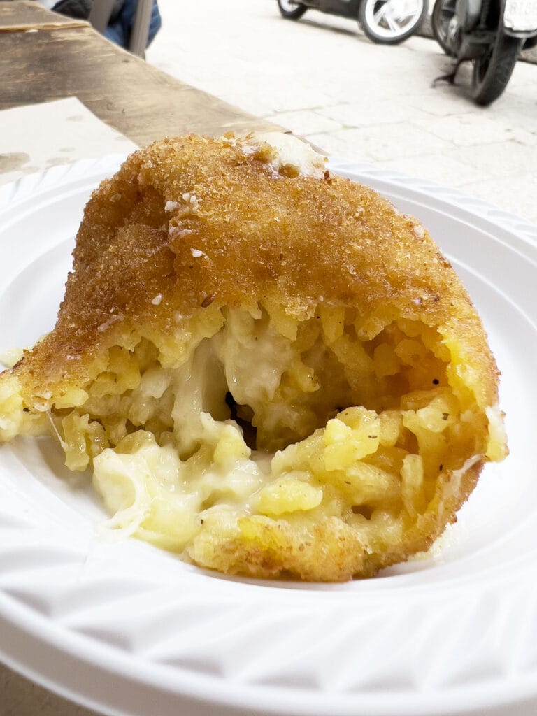 Hvad skal man spise på sicilien?