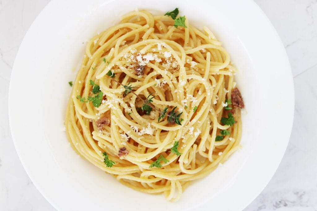 Opskrift: Pasta med Parmesan og Ansjoser