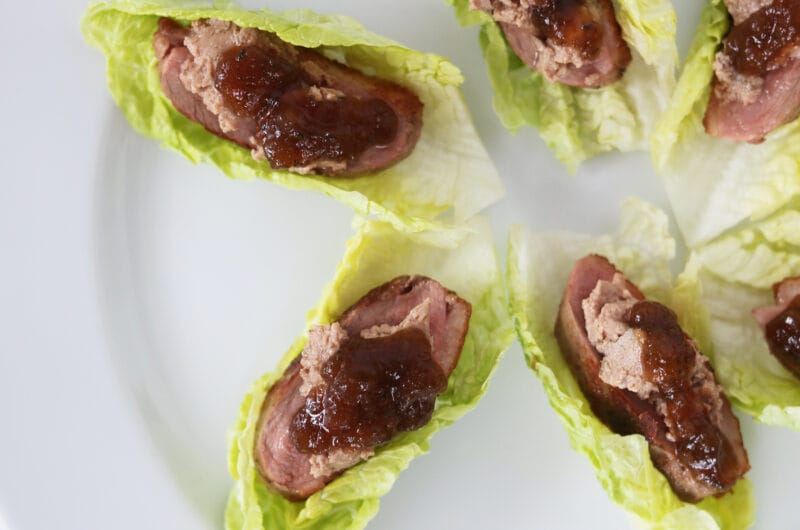 Opskrift: Salatblade med andebryst