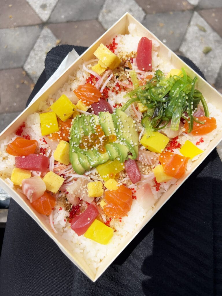 New York: Genkiya Mart - Chirashi Sushi til frokost