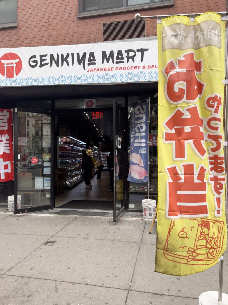 New York: Genkiya Mart - Chirashi Sushi til frokost
