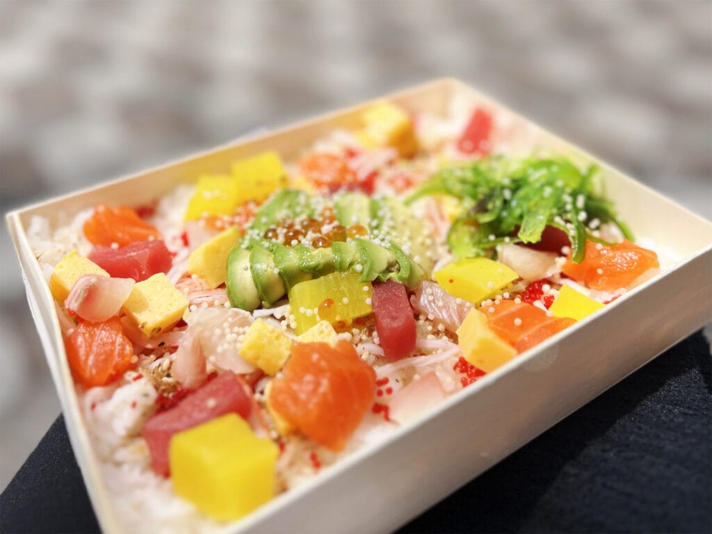 New York: Genkiya Mart - Chirashi Sushi til frokost