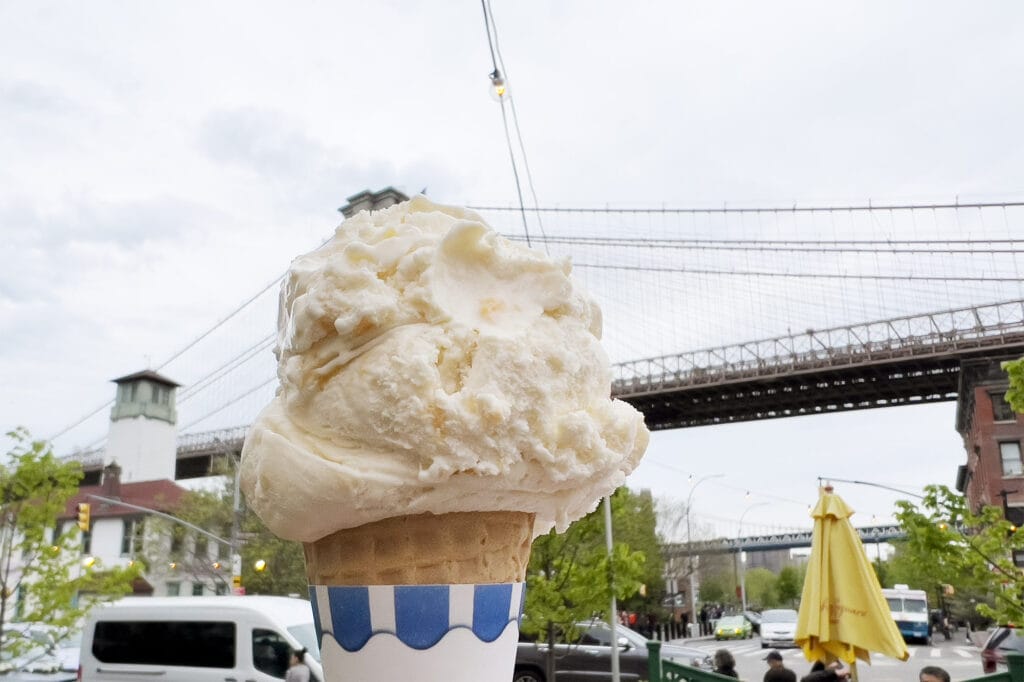New York: Peaches & Cream og Brooklyn Ice Cream Factory