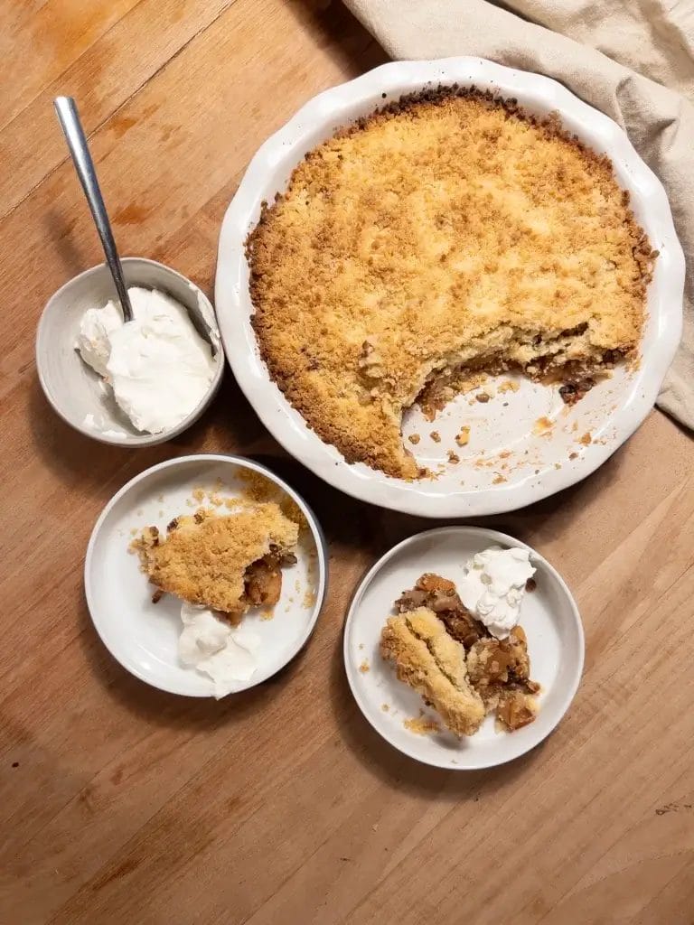 Opskrift: Apple Crumble med Marcipan og Granola