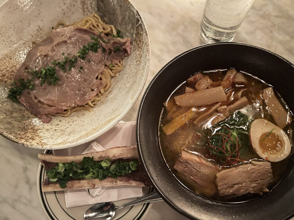 New York: Ramen og Cocktails på NR