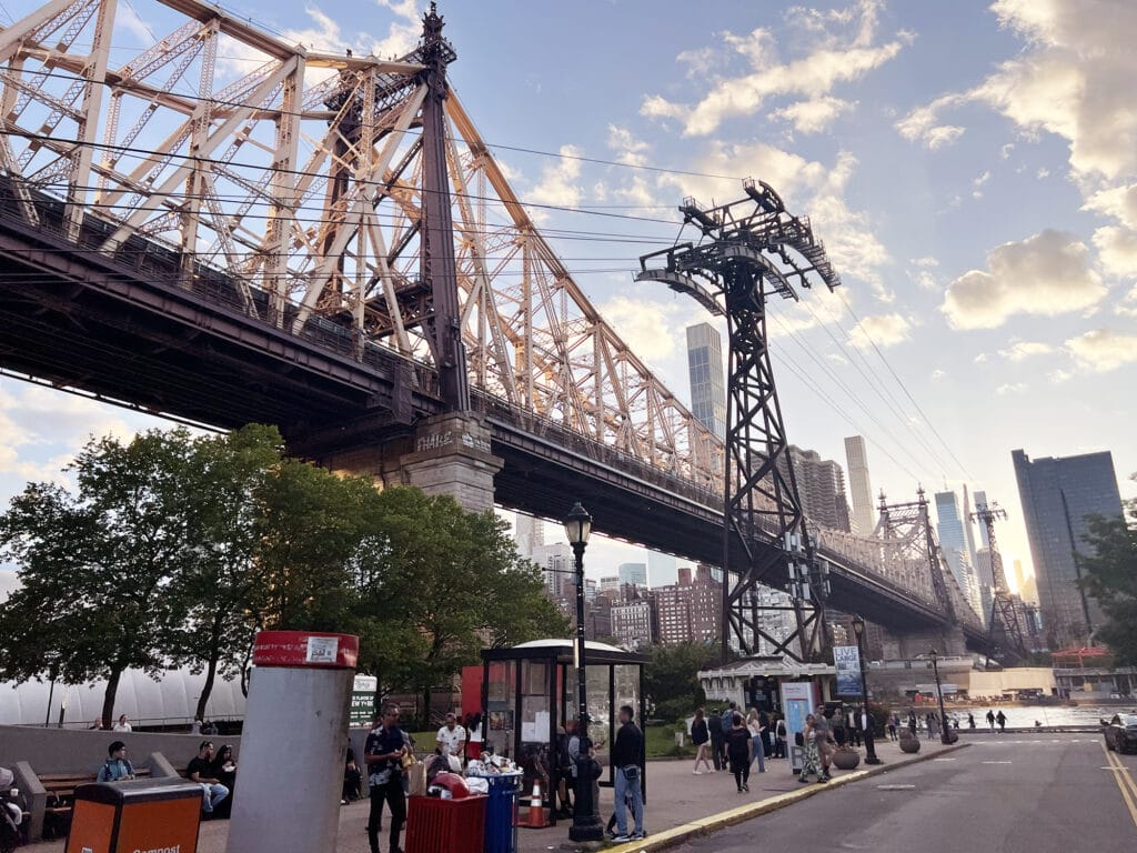 New York: Svævebanen til Roosevelt Island