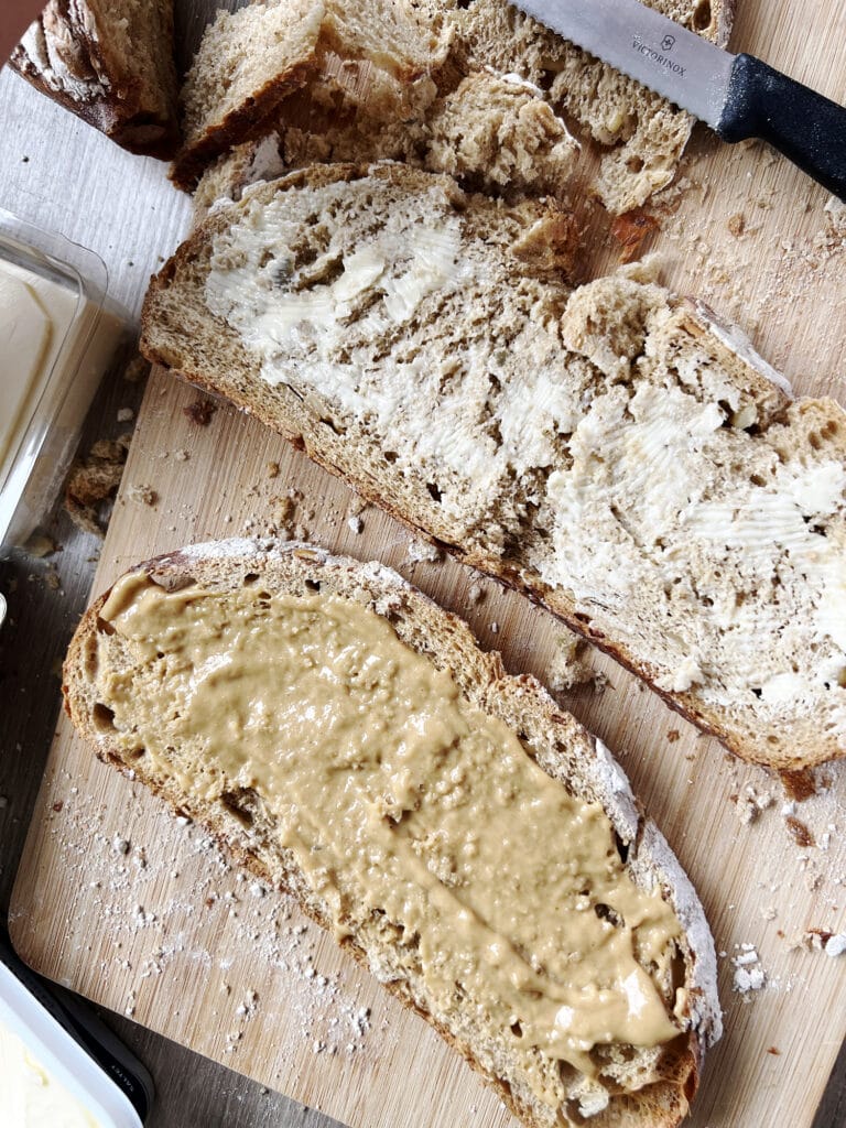 Opskrift: Grilled cheese sandwich med sennep