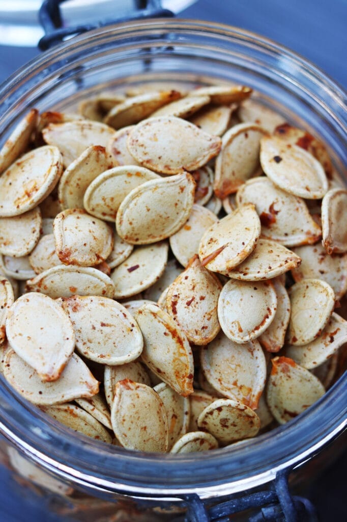 Opskrift: Harissa-ristede Græskarkerner